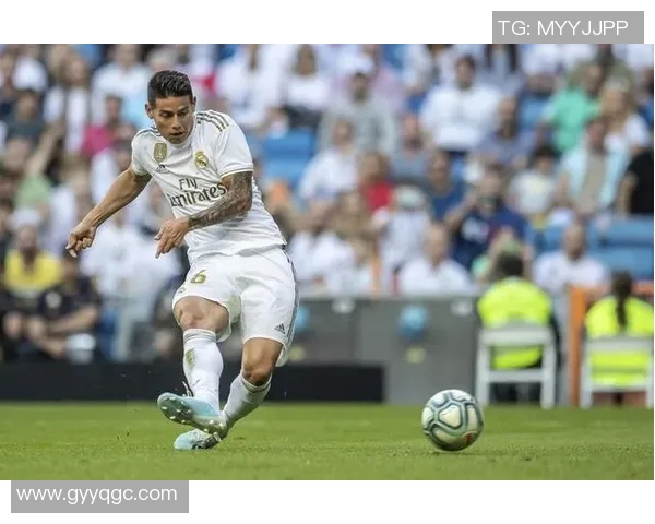 皇马女子足球队现役球星盘点及其在球队中的重要地位